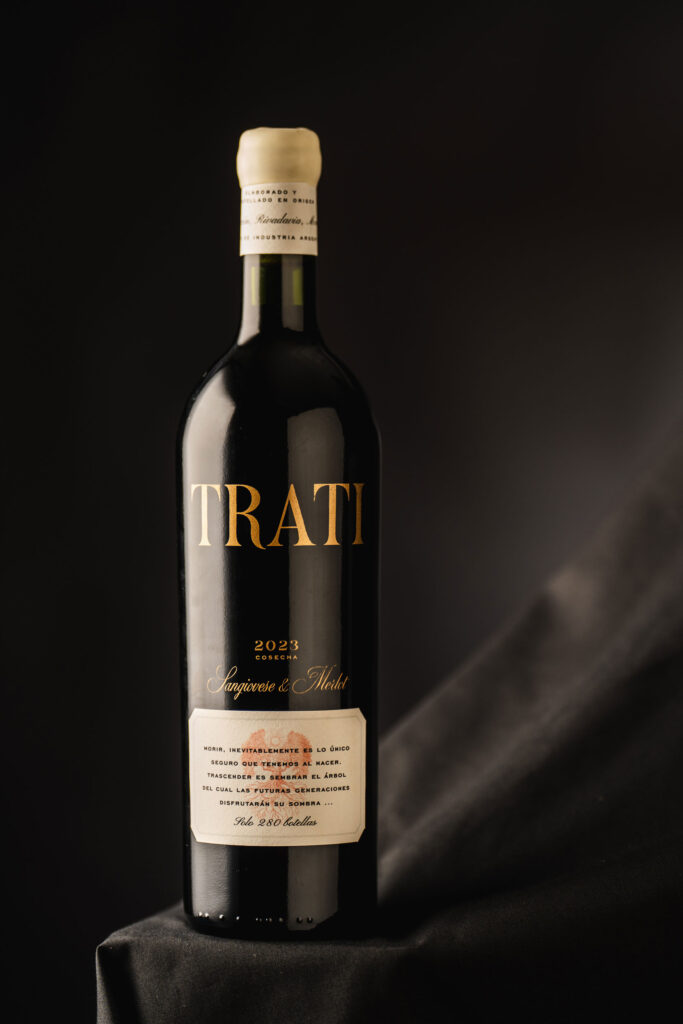 Trati wine bottle and label design by Nano Alfonsin Studio. Limited-edition red wine, Sangiovese & Merlot blend, with gold typography and artisanal details.